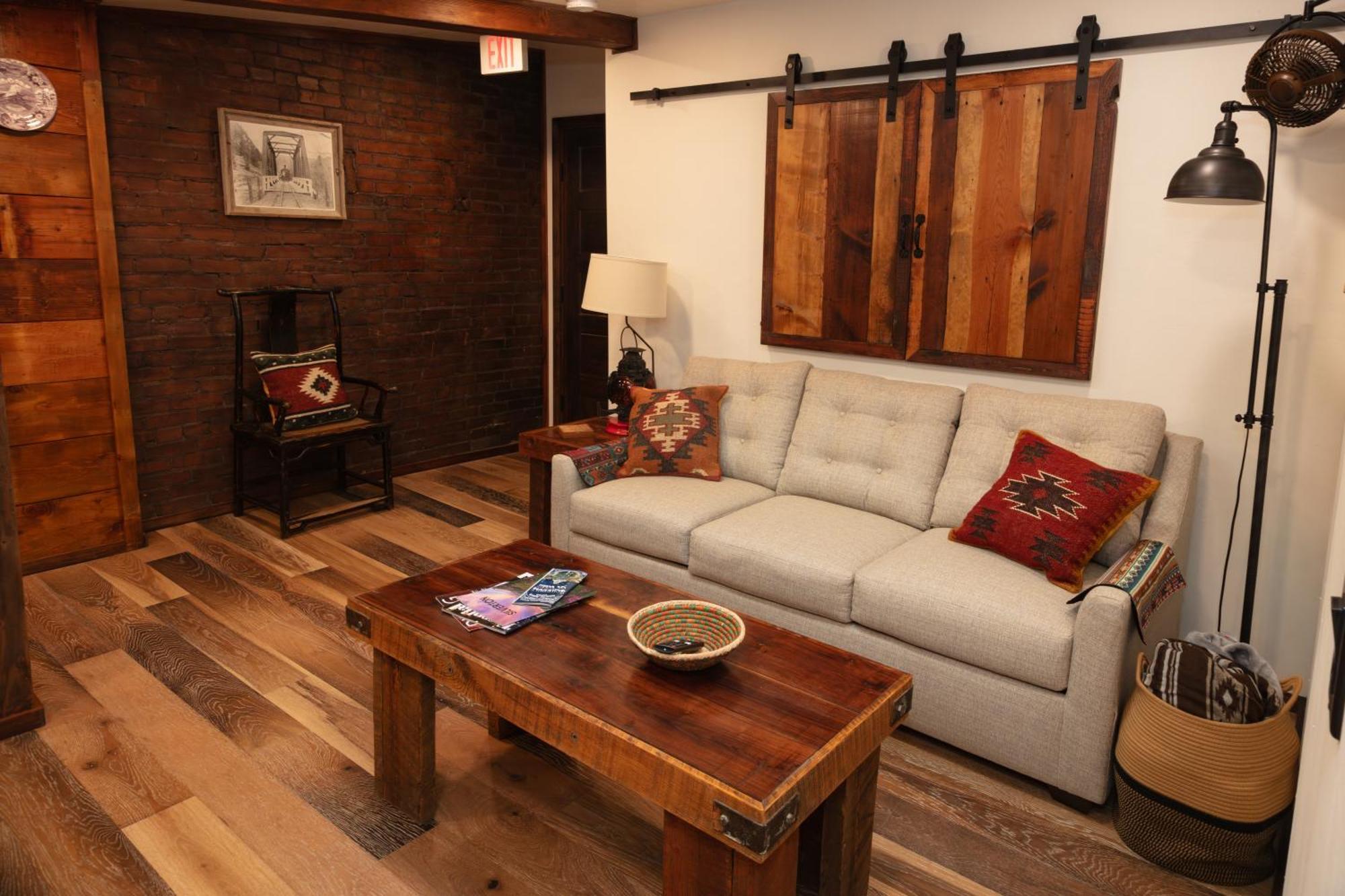 The Frenchman Suites Silverton Εξωτερικό φωτογραφία